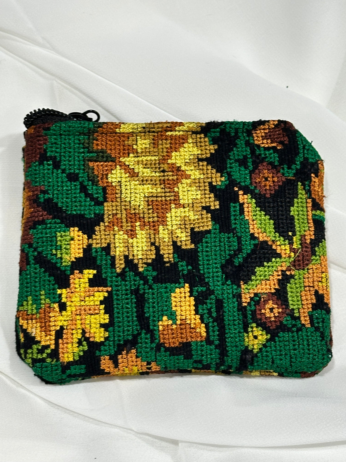 Handcrafted Floral Coin Purse / Mini Cosmetic Pouch | Guatemala
