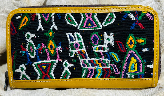 Beautiful Artisan Wallet | Handcrafted in Guatemala