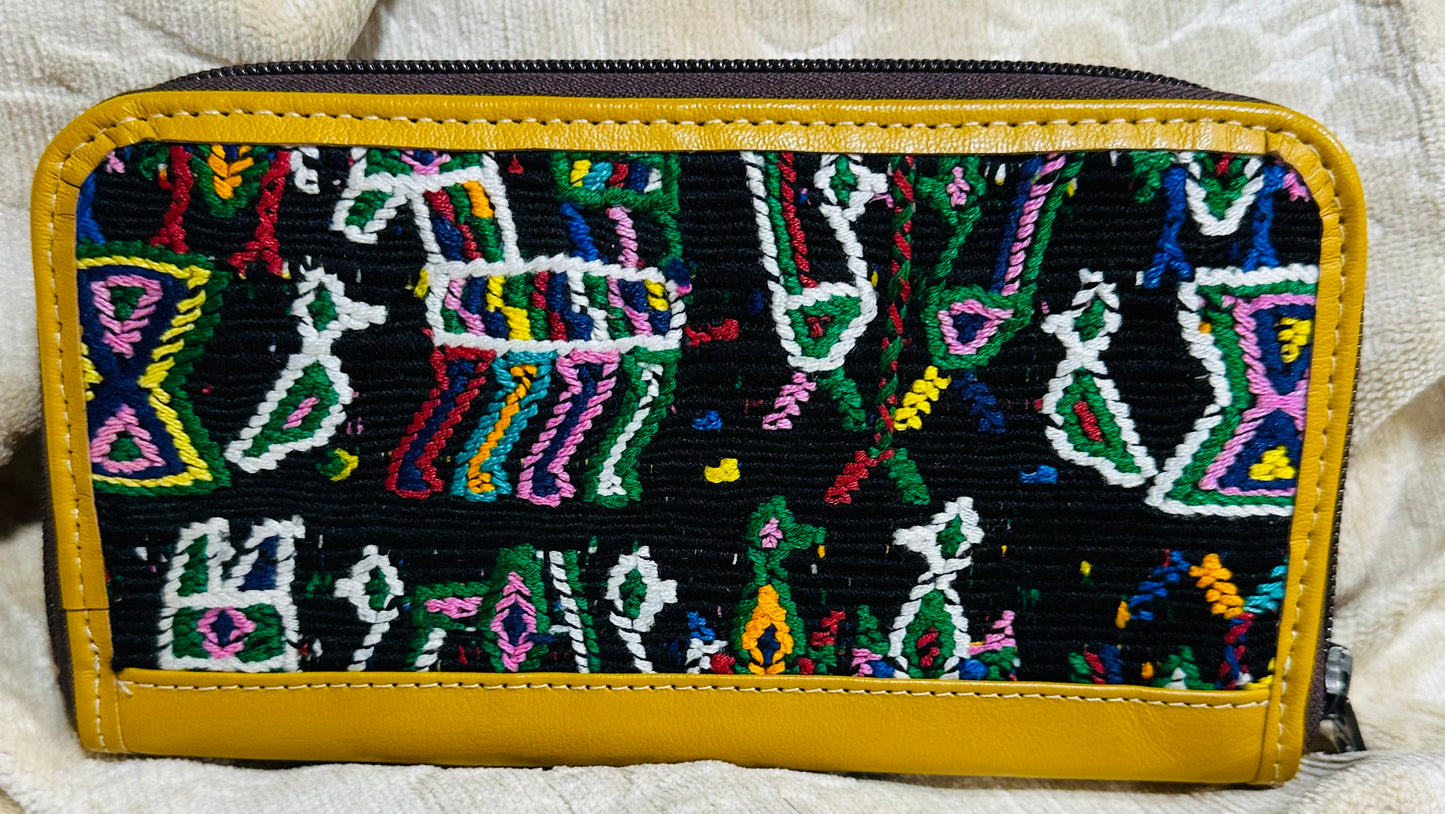 Beautiful Artisan Wallet | Handcrafted in Guatemala